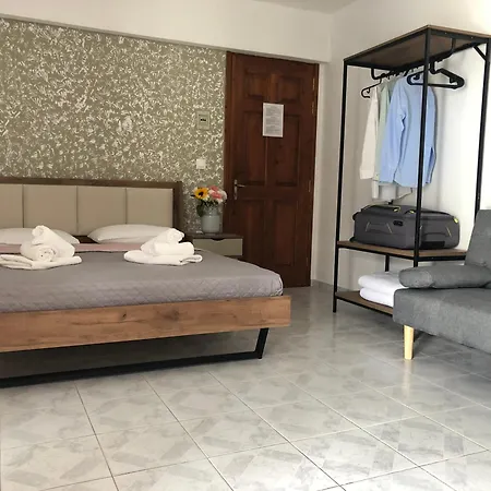 Guest House Skiathos Skiathos Town